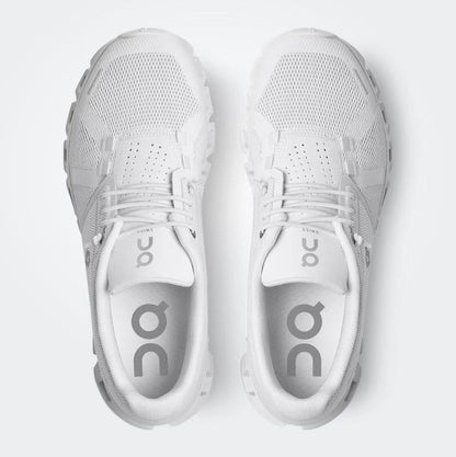On Cloud 5 Women'S Shoes - White Athletic Sneakers for Women'S Wear - No Additional Specifications Provided